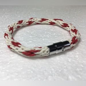 Kumihimo 100% Hemp Cord Round Braided Bracelet - Unisex - Handcrafted